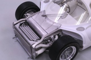 Model Factory Hiro 1/12 car model kit K494 Ferrari 330P4 Berlinetta (1967) version (C)
