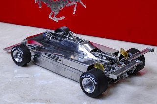 Model Factory Hiro 1/43 car model kit K766 F 126 C2 (1982) Version B