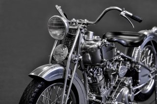Model Factory Hiro 1/9 K803 Motorcycle kit Crocker Hemi-Head (1936)