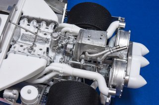 Model Factory Hiro 1/12 car model K840 Chaparral 2J 1970 - www