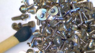 Assortment of watchmaker screws, different sizes - pack of 10 gr